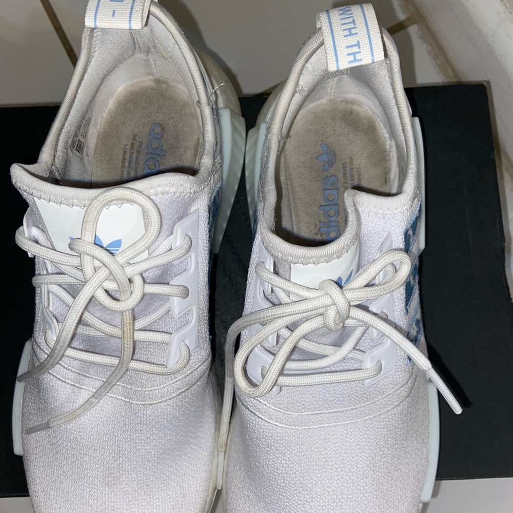 NMD R1 - Picture 4 of 4